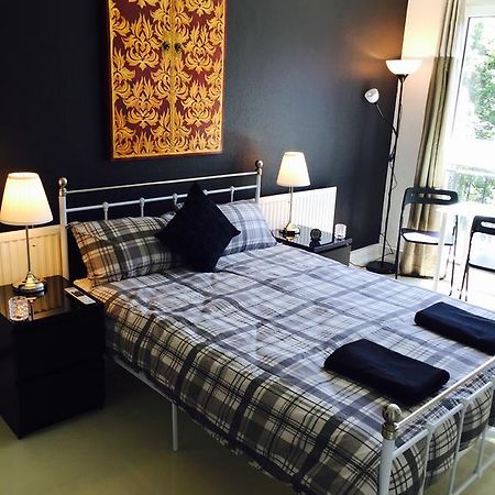 Pakenham Rooms London Room photo